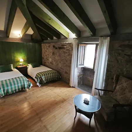 Casa O Cruceiro De Aguiar Penzion
