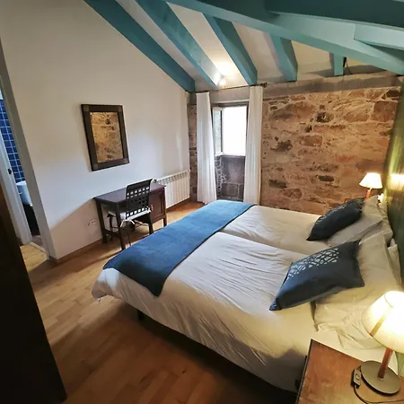 Casa O Cruceiro De Aguiar Guest house