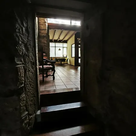 Casa O Cruceiro De Aguiar * Merza