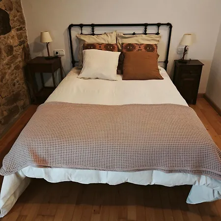 Casa O Cruceiro De Aguiar * Merza