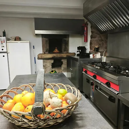 Casa O Cruceiro De Aguiar Merza
