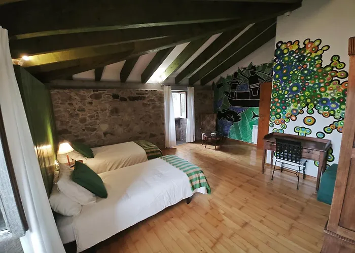 Casa O Cruceiro De Aguiar Merza