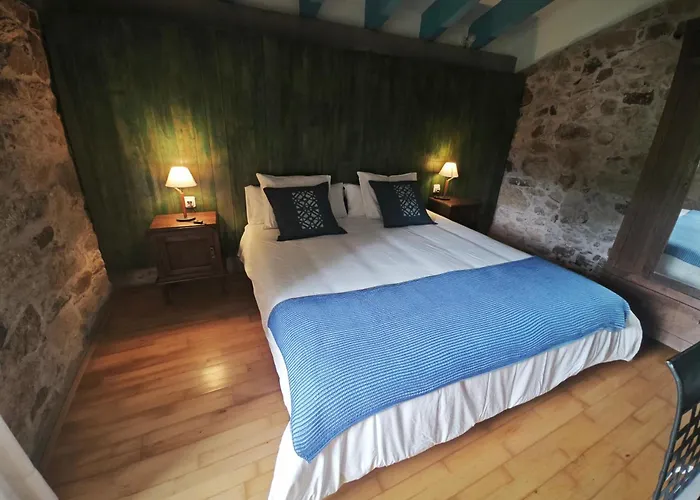 Casa O Cruceiro De Aguiar بيت ضيافة Merza