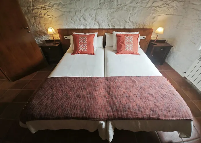 Casa O Cruceiro De Aguiar بيت ضيافة 3*