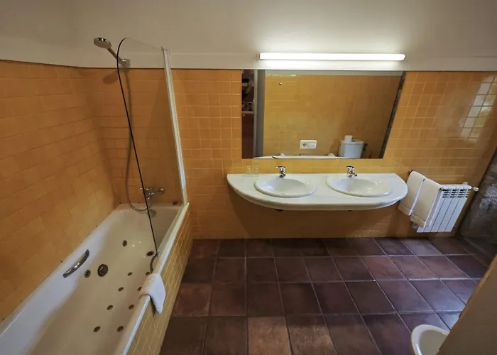 Casa O Cruceiro De Aguiar Merza